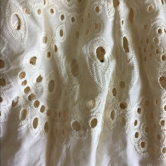 ✨ZARA Embroidered Top✨ - Picture 8 of 9